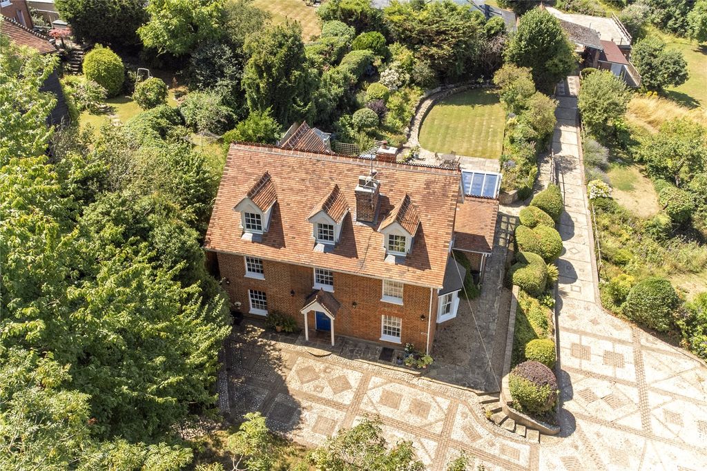 Property photo 1 of 20 Drone