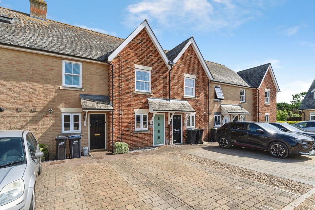 Property photo 1 of 16 Pbox-Img.Jpg