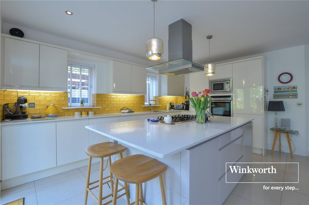 Additional image 4 of 4 bed detached house for saleWimborne Road East, Ferndown, Dorset BH22