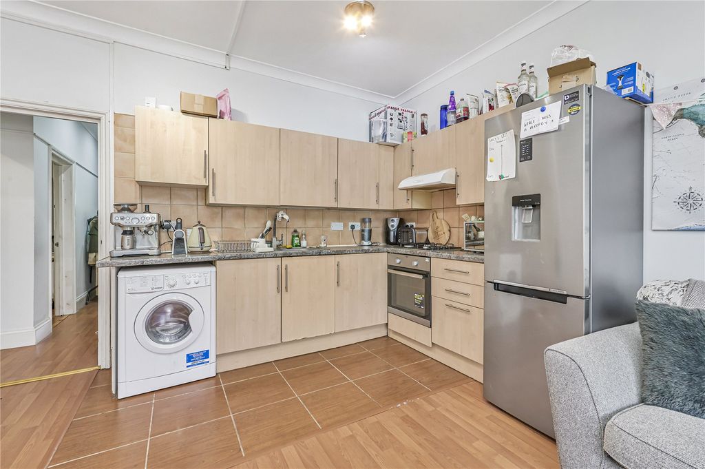 Property photo 3 of 11 Picture No. 44
