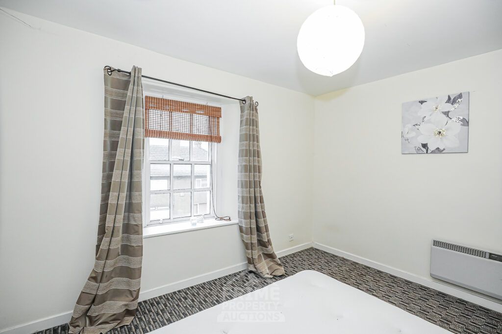 Property photo 3 of 26