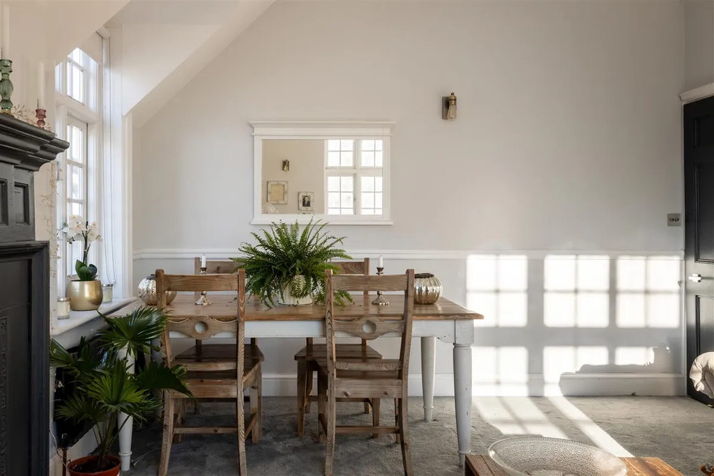 Property photo 2 of 16 2.Jpg