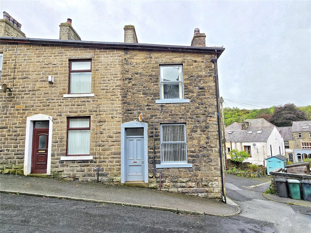 Property photo 1 of 20 Period End Cottage