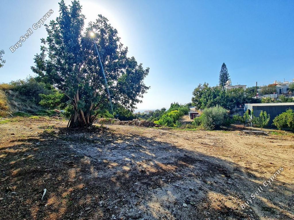 Property photo 1 of 6