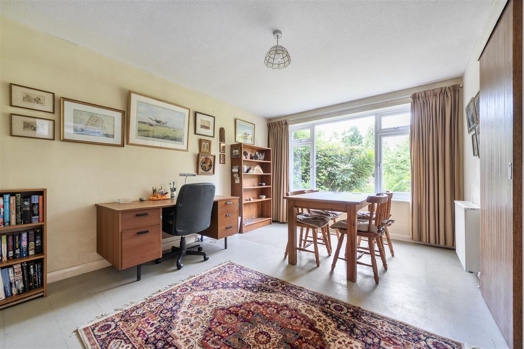 Property photo 3 of 22 1478592-10-6A2c193Decfc6.Jpg