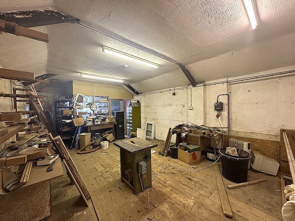 Property photo 3 of 19