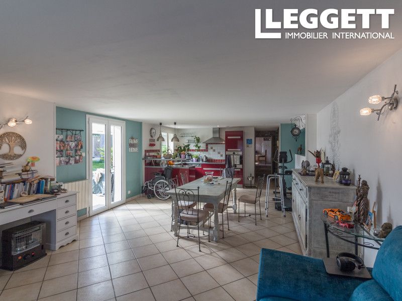 Property photo 3 of 10