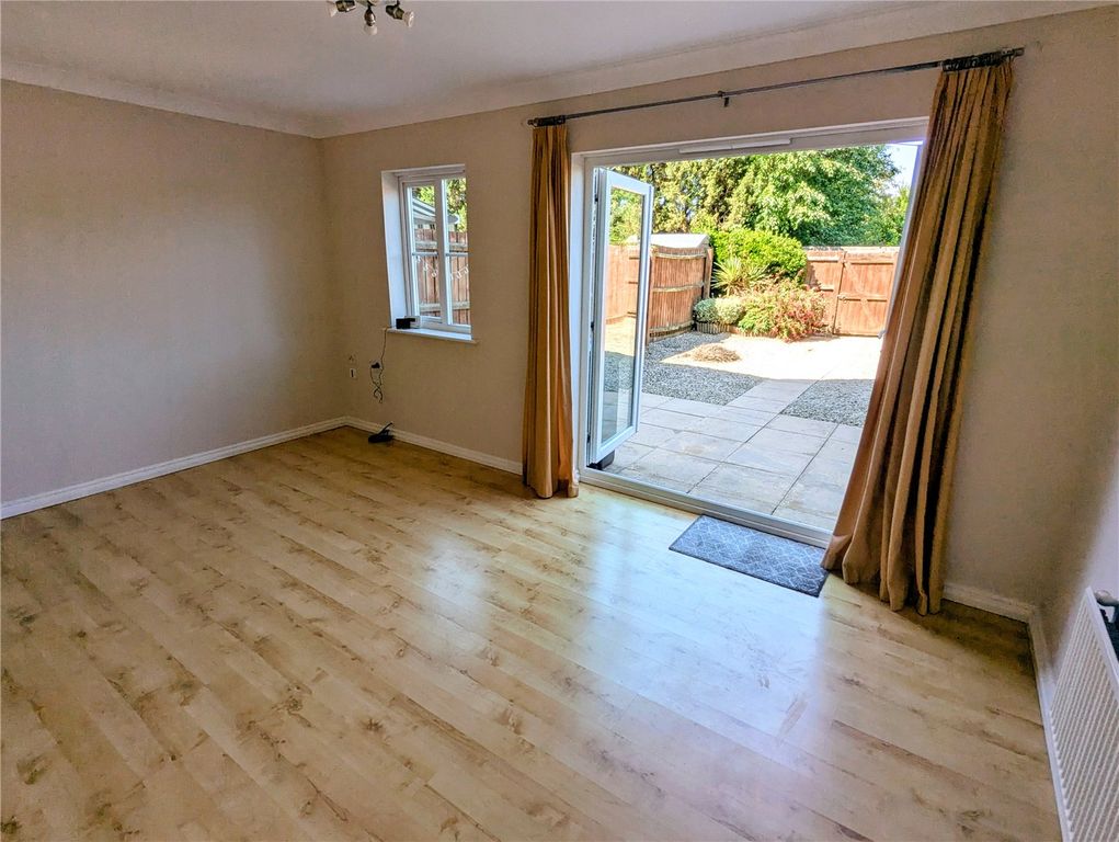 Property photo 3 of 10 Picture No. 21