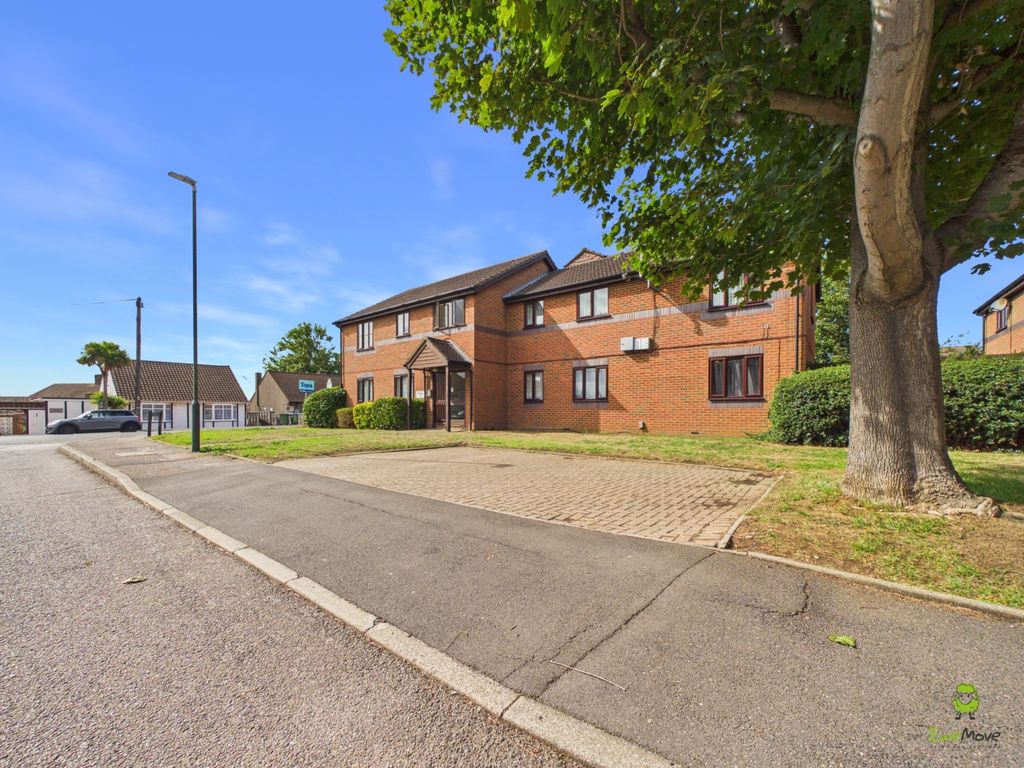 Property photo 3 of 11 Presented By Clinton At Ewemove Bexleyheath And Da