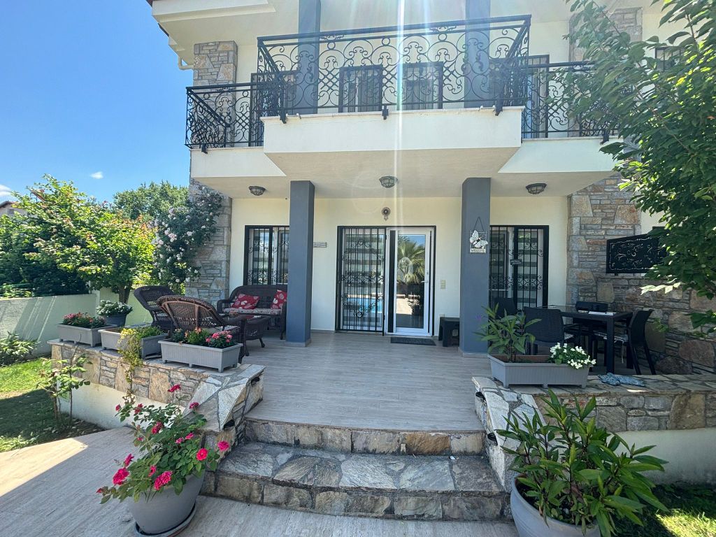 Property photo 3 of 23 A Charming Dalyan Private Villa For Sale With Pool - Villa Entrance