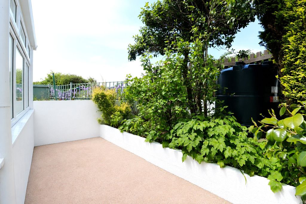 Property photo 3 of 18 3 - Picture No. 13