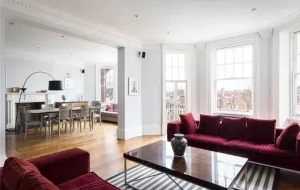 Property photo 1 of 2