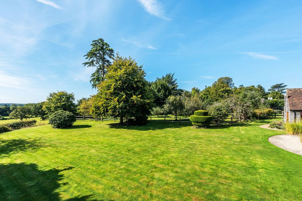 Property photo 2 of 86 Picture No. 41