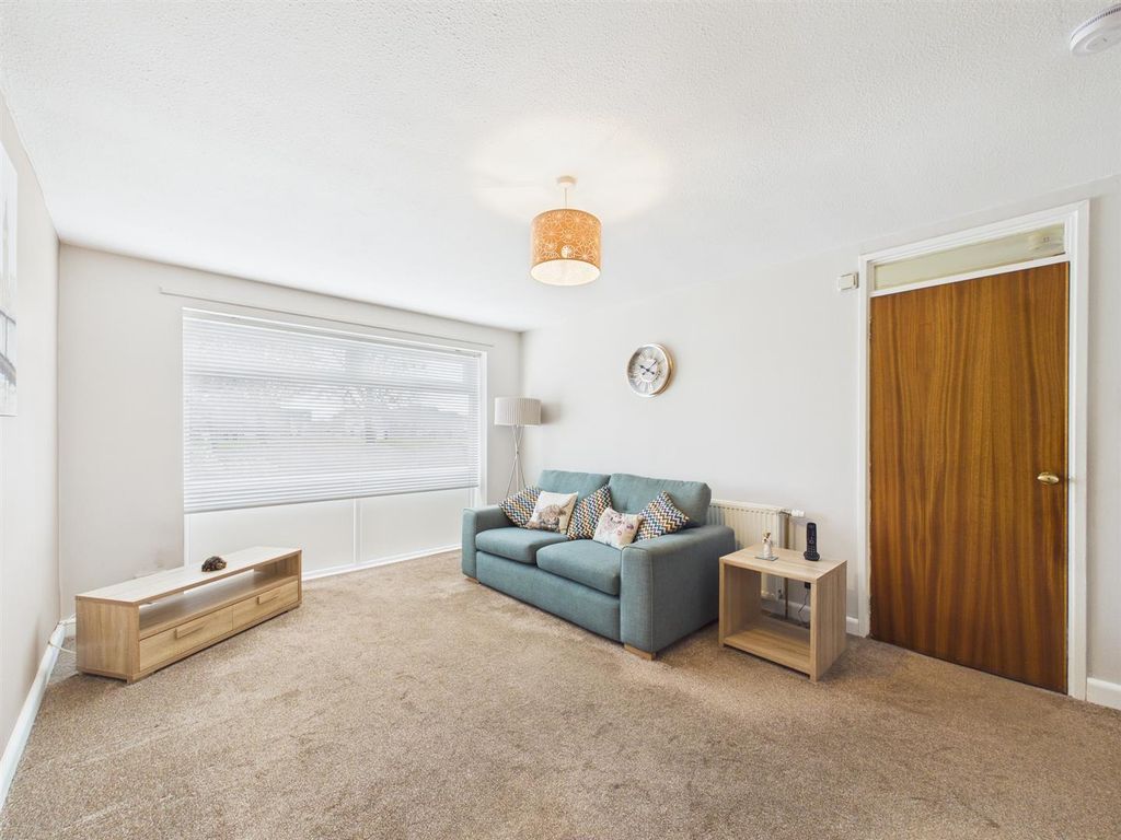 Property photo 2 of 18 Cam03782G0-Pr0295-Still017_Alt.Jpg