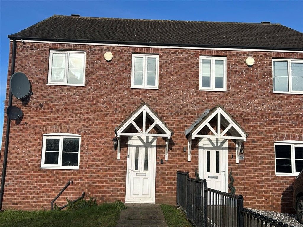 Property photo 1 of 12