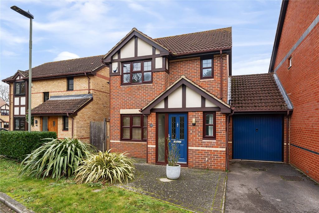 Property photo 1 of 17 Picture No. 01