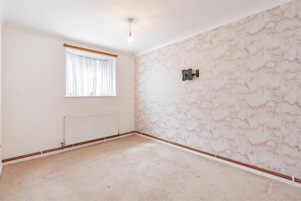 Additional image 13 of 3 bed terraced house for salePorchester Close, Hartley, Longfield DA3