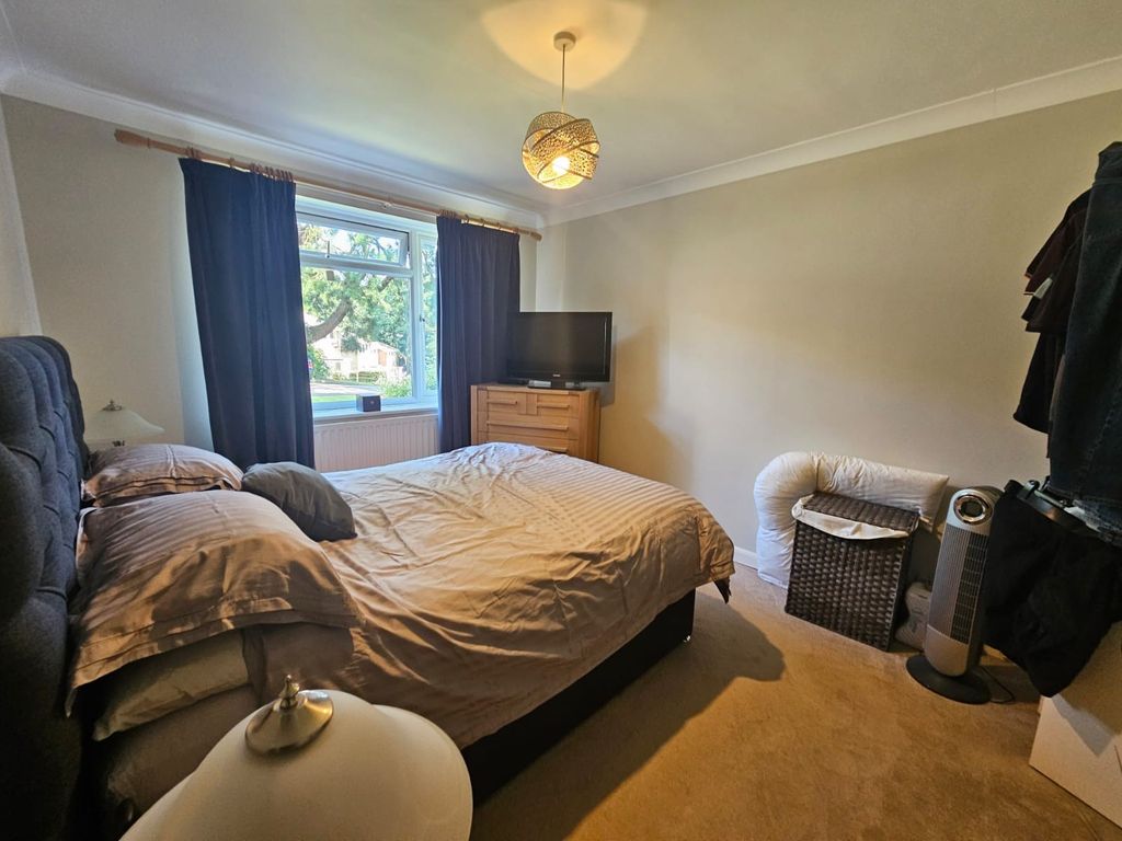 Property photo 3 of 7 Image