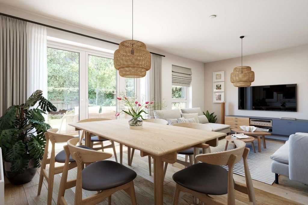 Property photo 1 of 12 Open Plan Dining Family Area Perfect For Entertaining