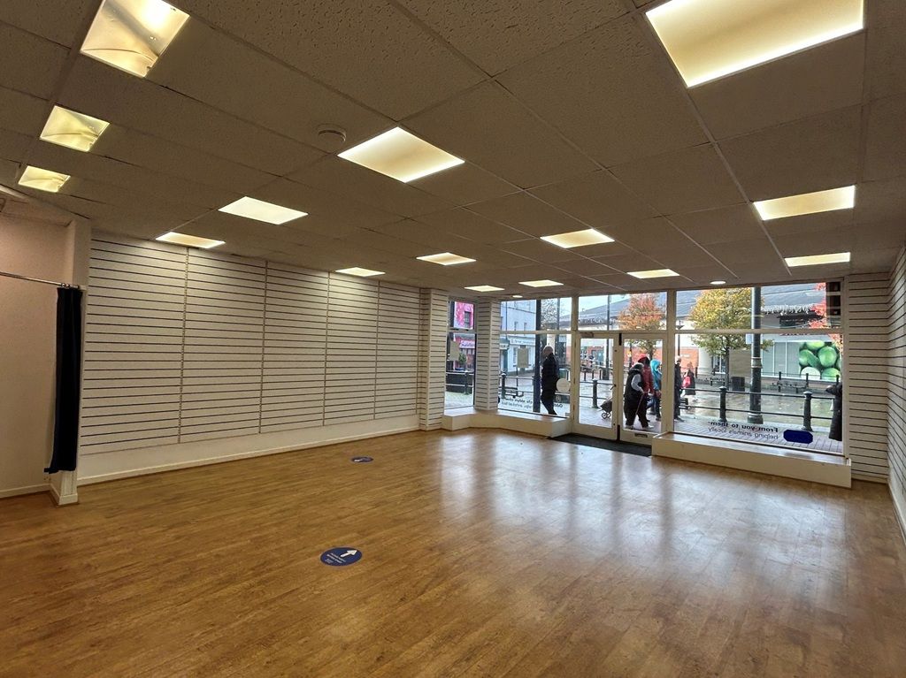 Property photo 2 of 3