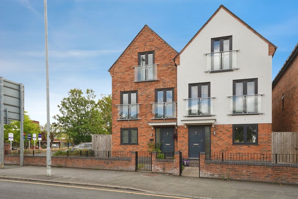 Property photo 1 of 15 Pbox-Img.Jpg