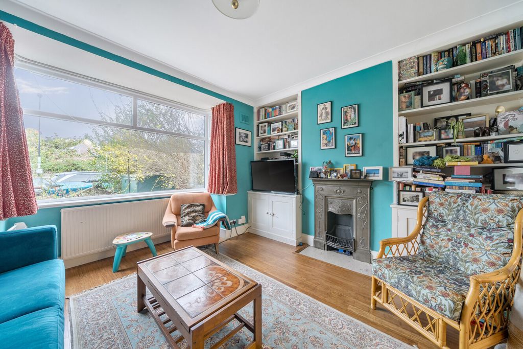 Property photo 1 of 20 1425158-5-69Af081...