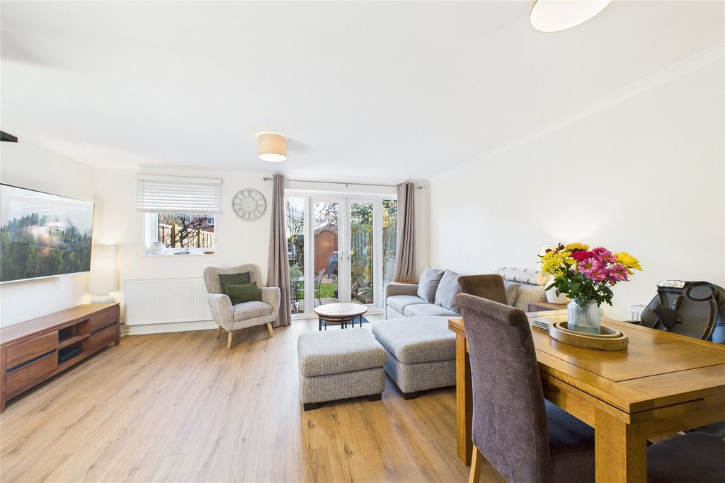 Property photo 2 of 10 Picture No. 08