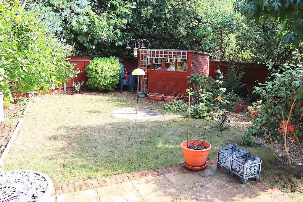 Property photo 2 of 15