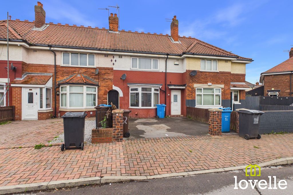 Property photo 1 of 9
