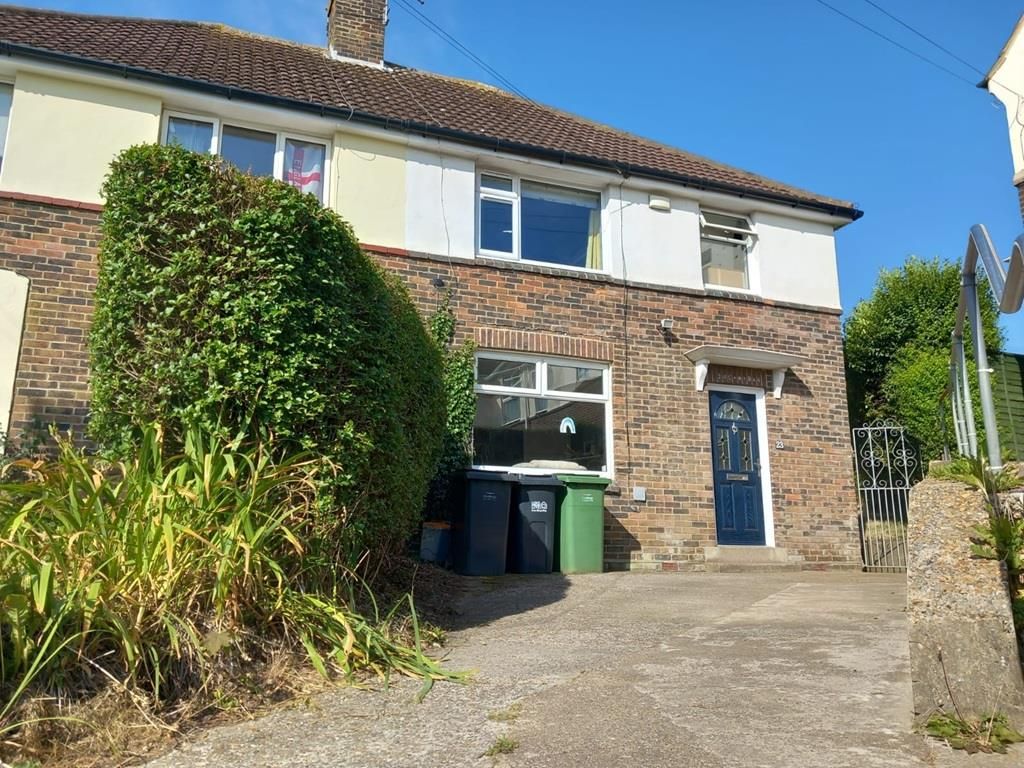 Property photo 1 of 33 3 Bedroom Semi-Detached