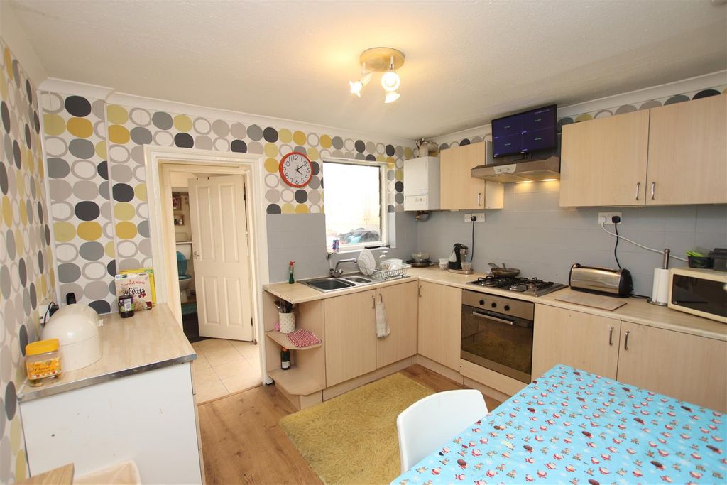 Property photo 2 of 9 Img_9861.Jpg