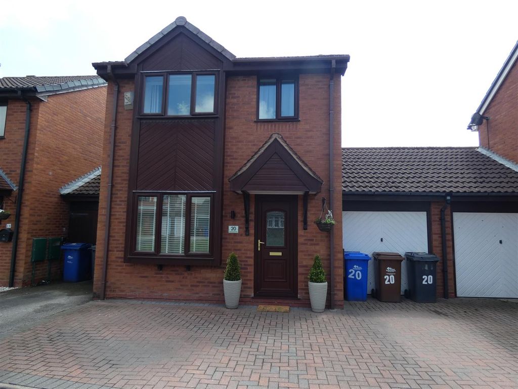 Property photo 1 of 12 Front.Jpg