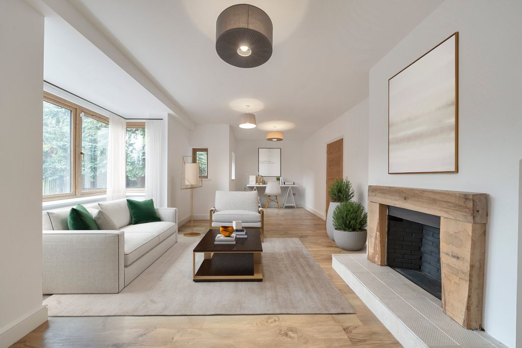 Property photo 3 of 21 Picture No. 30