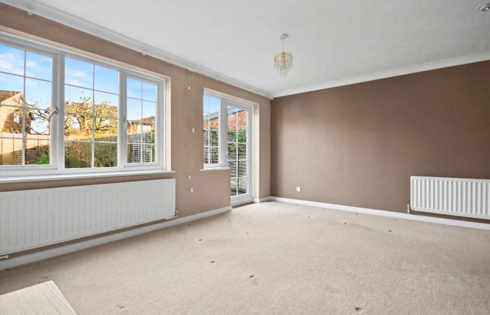 Property photo 3 of 8 Picture No. 13