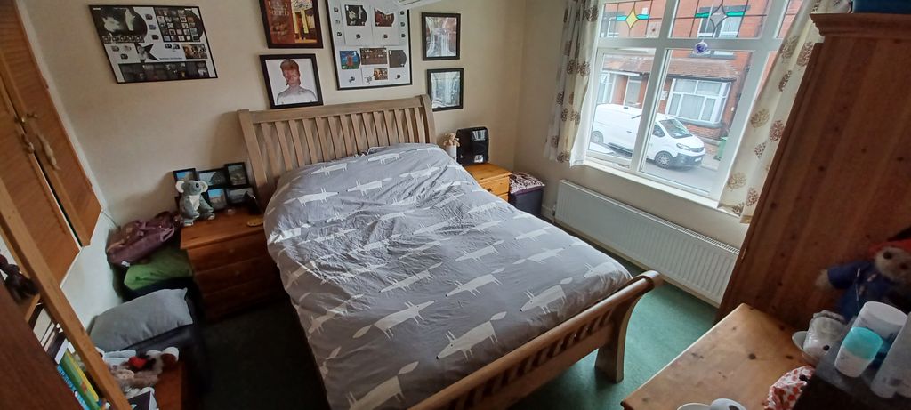 Property photo 2 of 5