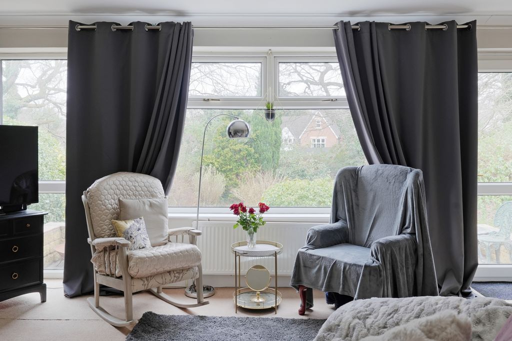 Property photo 3 of 28 Dsc00566