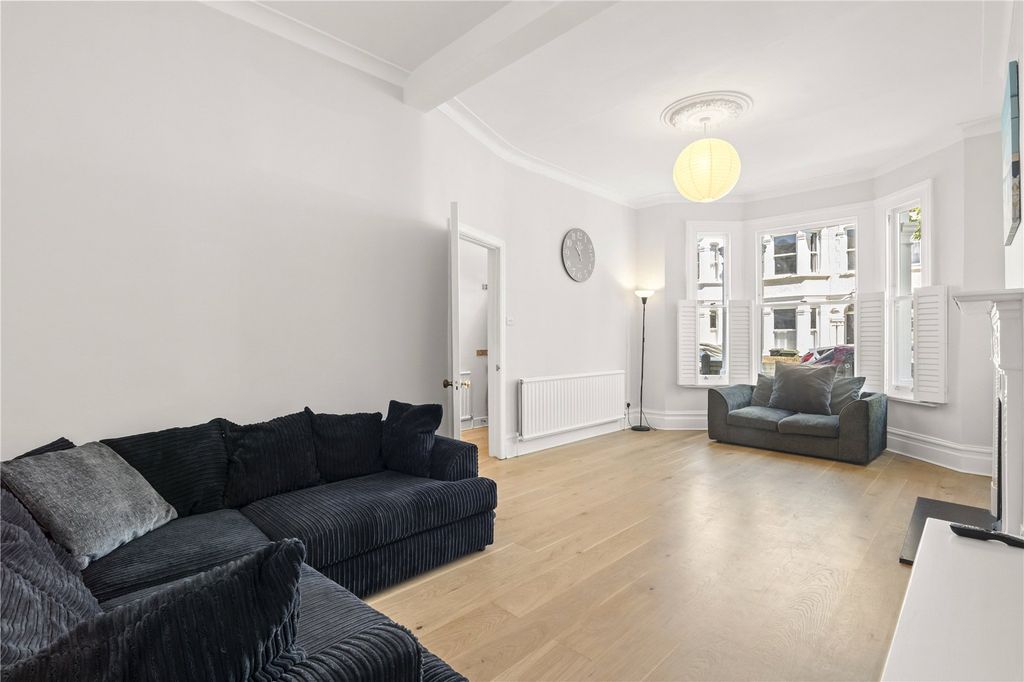 Property photo 3 of 10 Picture No. 04