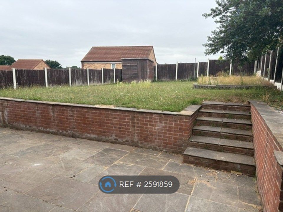 Property photo 3 of 15 Rear Garden