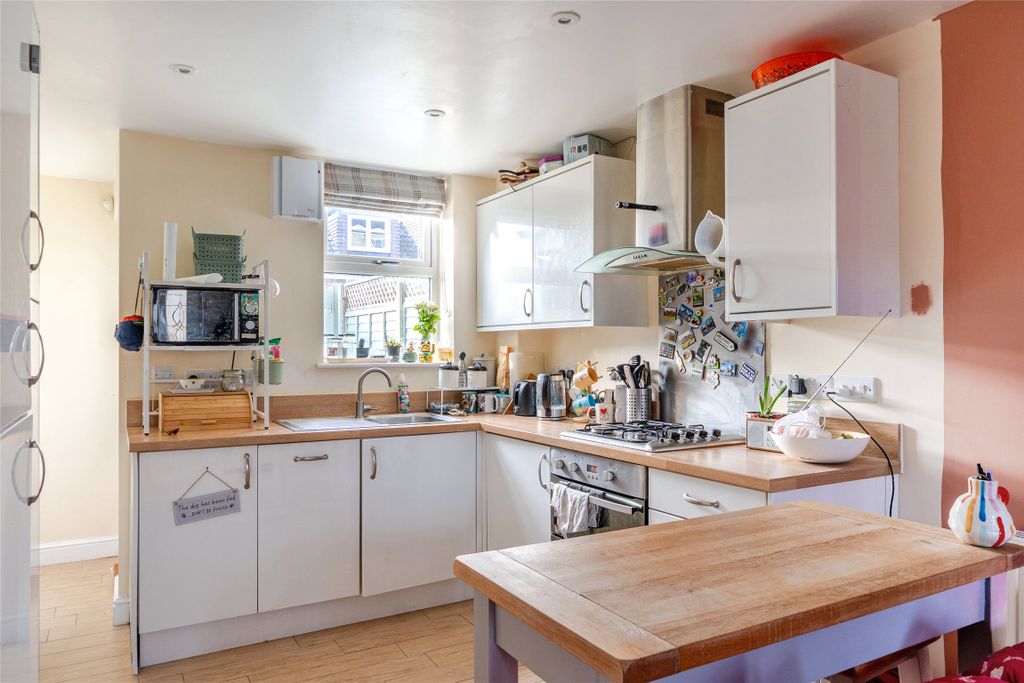 Property photo 1 of 17 Picture No. 31