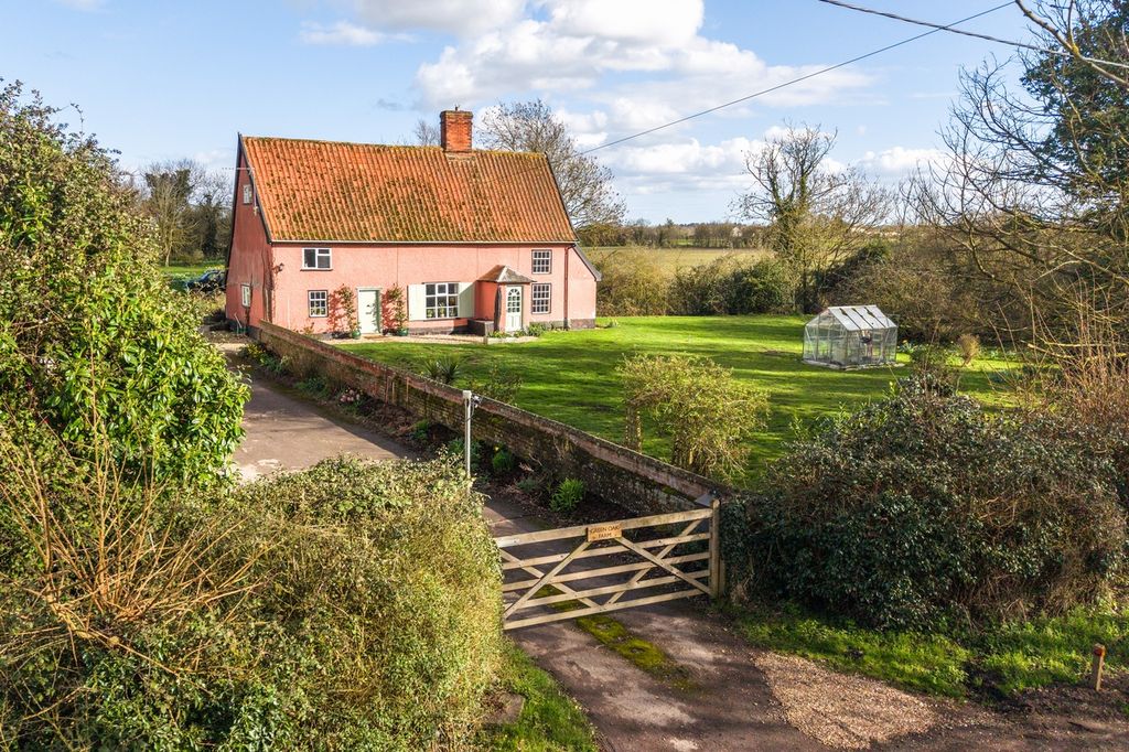 Property photo 1 of 29