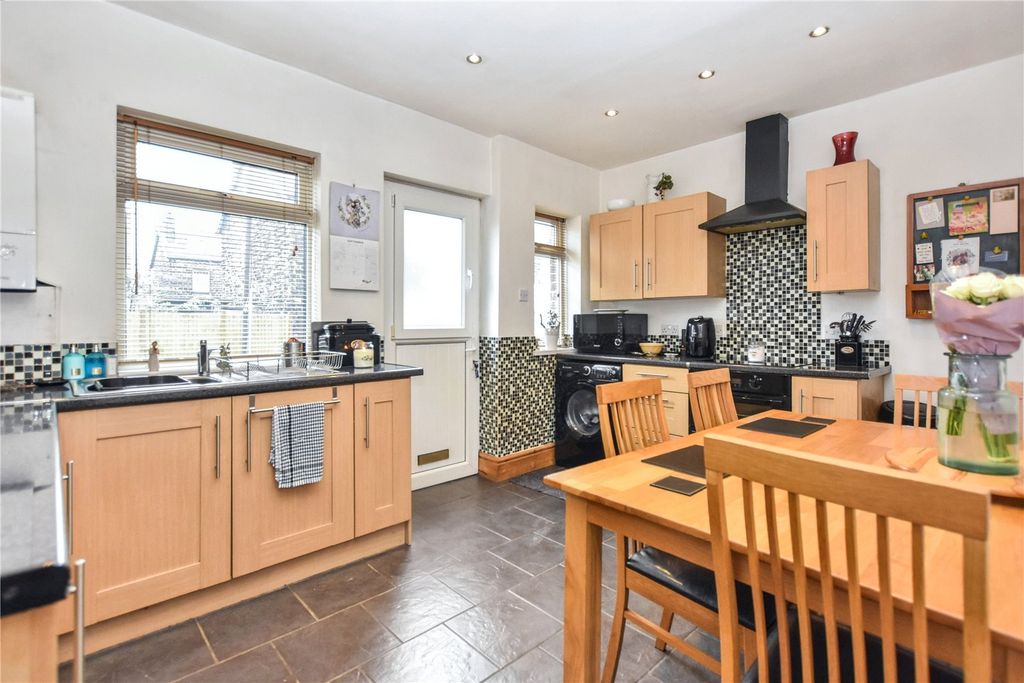 Property photo 2 of 16 Picture No. 16