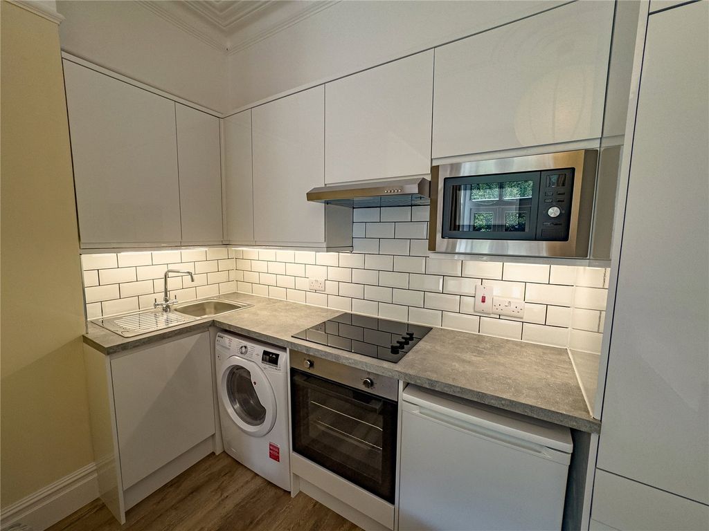 Property photo 2 of 5 Picture No. 01