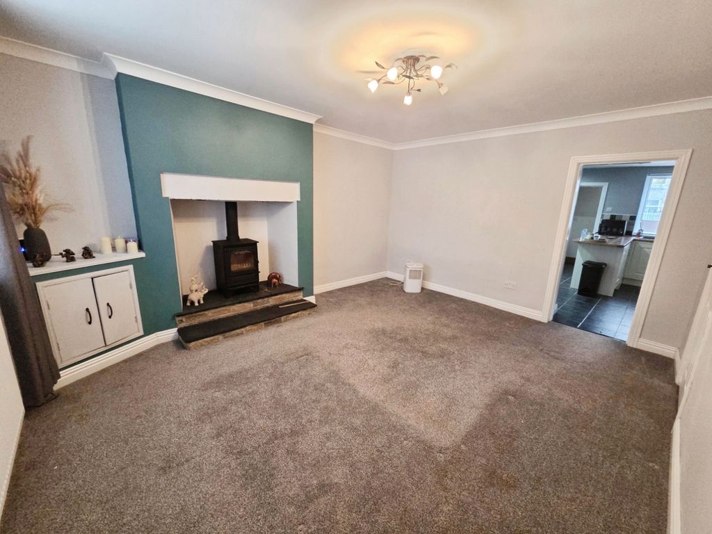 Property photo 3 of 11 Pbox-Img.Jpg