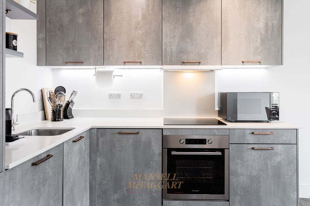 Property photo 3 of 22