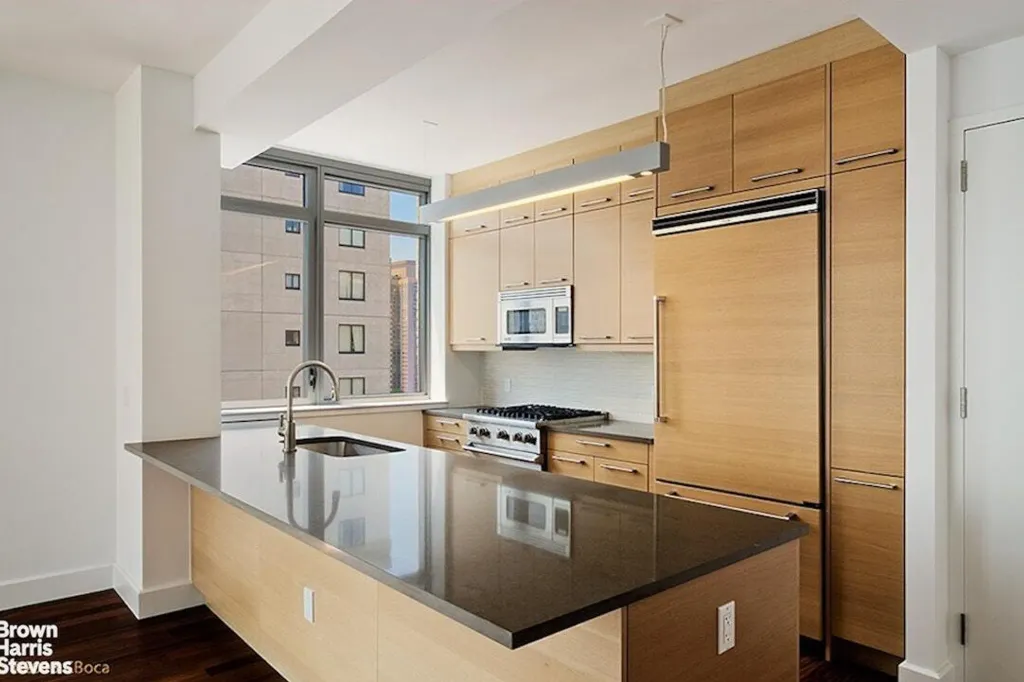 Property photo 3 of 13 <Alttext/>