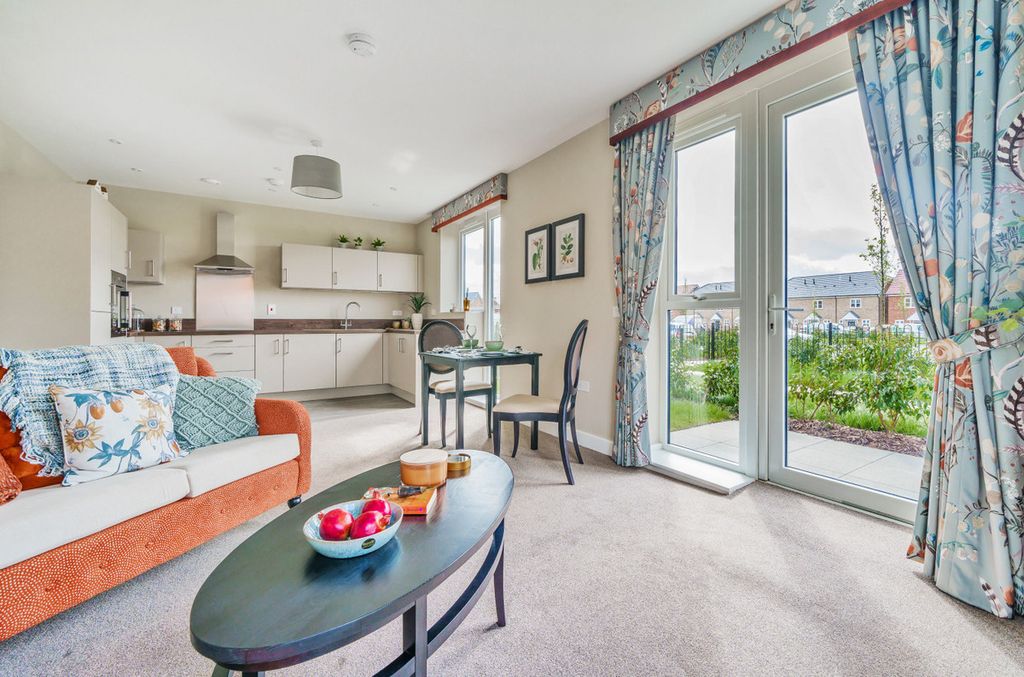 Property photo 1 of 10
