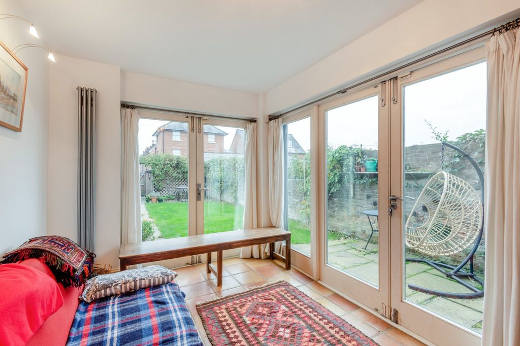 Property photo 3 of 17 Garden Room