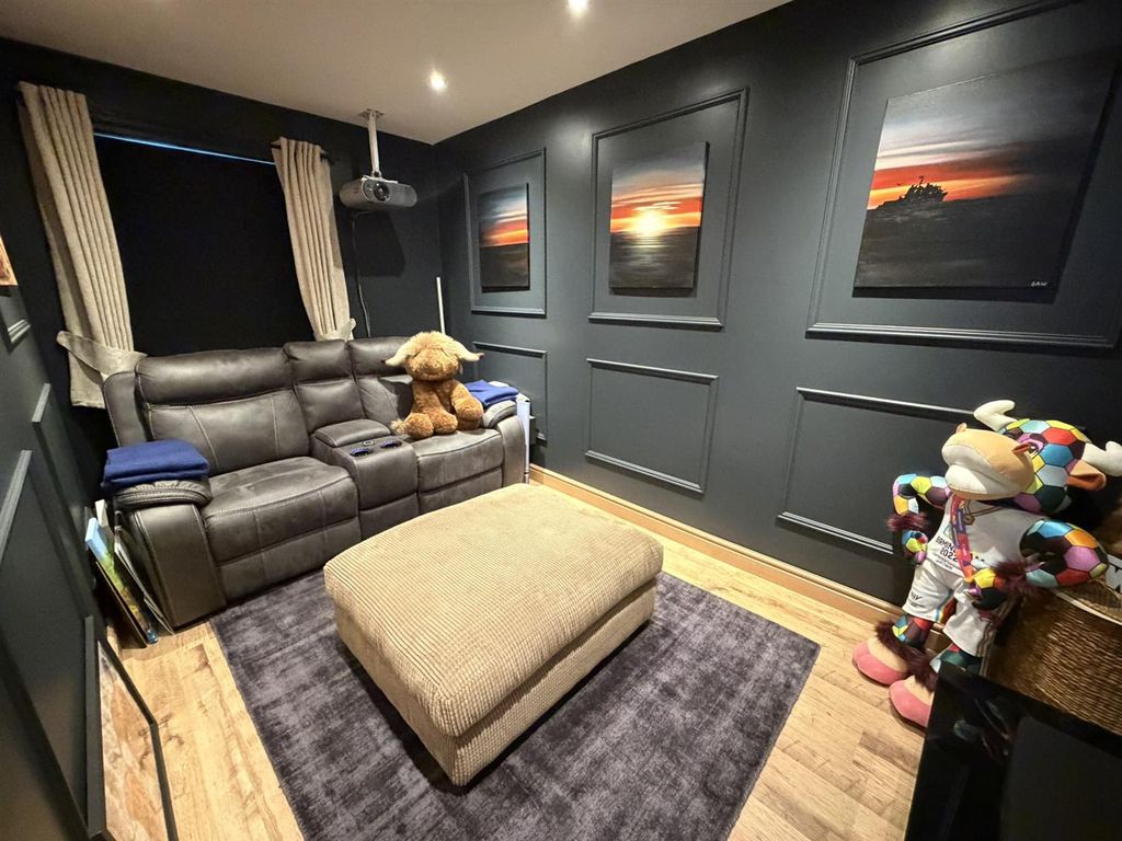 Additional image 17 of 4 bed property for saleShackleton Drive, Daventry NN11
