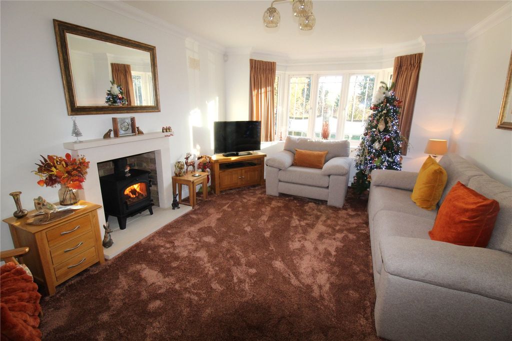 Property photo 3 of 26 Picture No. 10