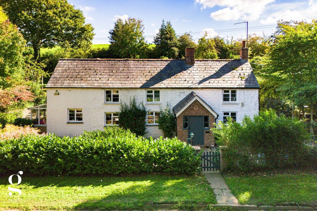 Property photo 1 of 48